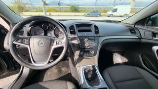 Opel Insignia 2012-thumb-4