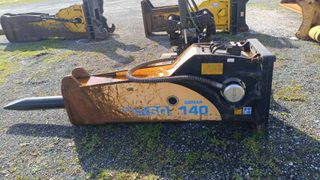 SOOSAN SQ140-thumb-5