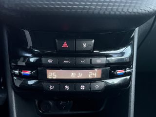 Peugeot 2008 2016 DIESEL*STYLE*ΟΘΟΝΗ*NAVI*KLIMA*16''ΖΑΝΤΕΣ-thumb-49