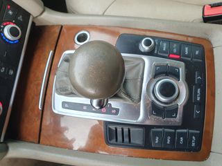 Audi Q7 2007 Q7 3.0 TDI QUATTRO TIPTRONIC-thumb-17