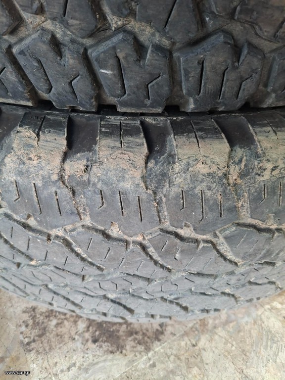 GENERAL GRABBER AT 285 70 17