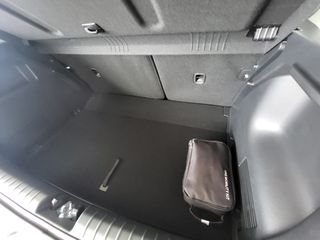 Kia EV3 2026 EV3 81,2KW EARTH-thumb-10