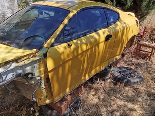 πωλούνται ανταλλακτικά από hyundai coupe καπό πόρτες φτερά πίσω προφυλακτήρα σαλόνι ζάντες