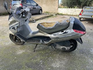Piaggio X 8 2005-thumb-3