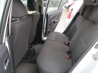 Suzuki Splash 2014 GL-thumb-14