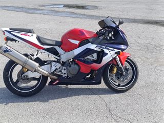 Honda CBR 929RR Fireblade 2001