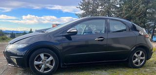 Honda Civic 2010-thumb-5