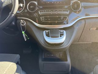 Mercedes-Benz V 250 2025 4X4  ''εκδοση Vantourer"-thumb-18