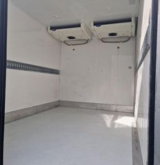 Ψυγείο Iveco 2015 35S13-thumb-5