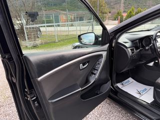Hyundai i 30 2016 Navi camera cruise-thumb-48