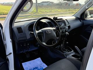 Φορτηγό Έως 7.5τ Toyota 2015 HILUX 4X4 TURBO DIESEL 1,5/2 καμπίνα-thumb-35