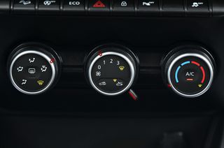 Dacia Duster 2018 DCI 4X4 PRESTIGE ΔΕΡΜΑ NAVIGATION CAMERA CLIMA-thumb-26