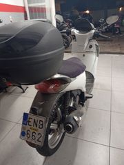 Aprilia Scarabeo 200 2015-thumb-8