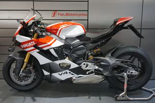 Ducati Panigale V4 S 2026 TRICOLORE-thumb-1