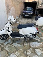 Piaggio Vespa GTS 300 2020 VESPA GTS 300
