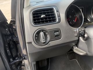 Volkswagen Polo 2016 1.4 TDI-thumb-12