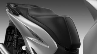 Honda SH 150i 2026 MY26 PACK-thumb-30