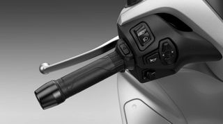 Honda SH 150i 2026 MY26 PACK-thumb-32