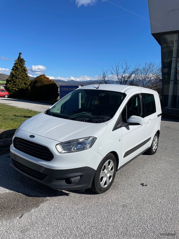 Ford Transit Courier 2017