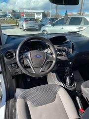 Ford Transit Courier 2017-thumb-6
