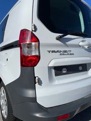 Ford Transit Courier 2017-thumb-12