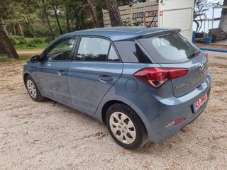Hyundai i 20 2016-thumb-2