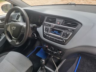 Hyundai i 20 2016-thumb-9