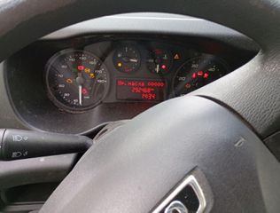 Ψυγείο Iveco 2017 35C14-thumb-8