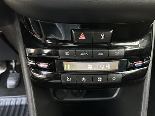 Peugeot 208 2017 1.2 e- VTi Active Πανόραμα Ζάντες Οθόνη Κάμερα-thumb-20