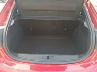 Peugeot 208 2023 ALLURE DIESEL 1.5 100HP-thumb-9