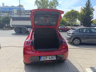 Peugeot 208 2023 ALLURE DIESEL 1.5 100HP-thumb-8
