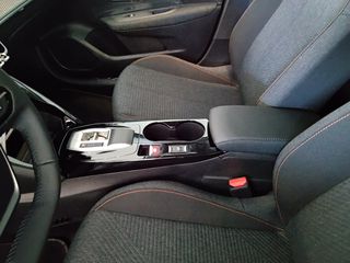 Peugeot 208 2026 Hybrid 110 e-DCS6 Style Plus-thumb-25