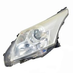 Αριστερό φανάρι Toyota Avensis III 2009-2015
