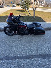 Harley Davidson CVO Road Glide 2021 Black hole-thumb-8