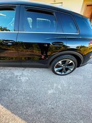Audi Q4 e-tron 2023 45 etron QUATTRO-thumb-8