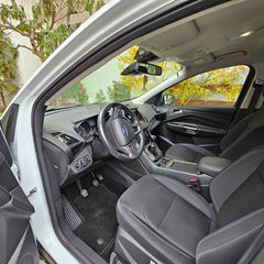 Ford Kuga 2018-thumb-3