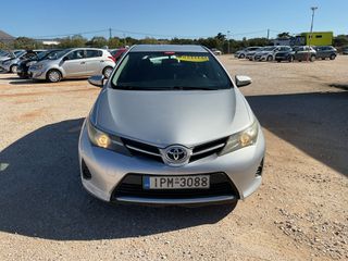 Toyota Auris 2014