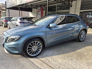 Mercedes-Benz GLA 200 2015