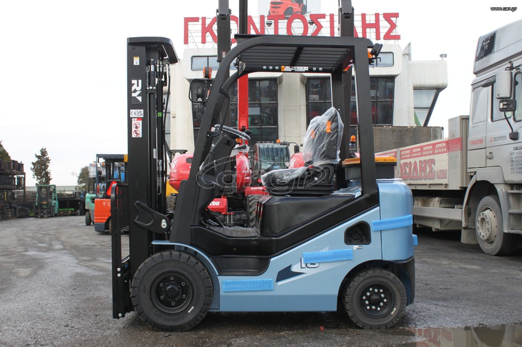 Κλαρκ 2026 Royal C18EY F.F.3300 [2312]