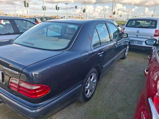 Mercedes-Benz E 200 2003 AVANTGARDE FACELIFT-thumb-1