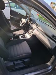 Volkswagen Passat 2005-thumb-10