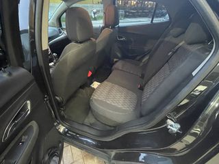Opel Mokka 2015-thumb-10