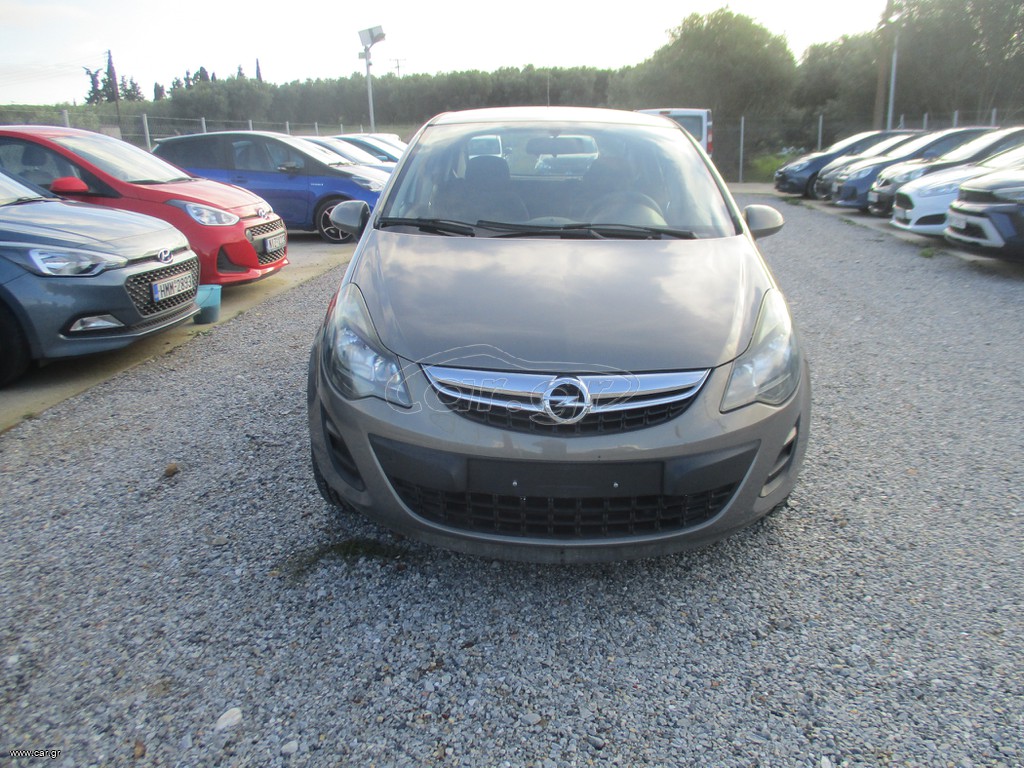 Opel Corsa 2014 AUTOMATIC