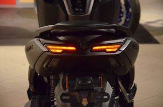 Yamaha NMAX 125 2026-thumb-4