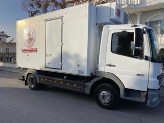 Ψυγείο Mercedes-Benz 2006 ATEGO 822 L