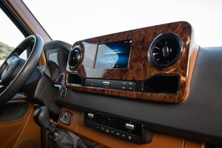 Mercedes-Benz 2023 Mercedes Sprinter 2023 / Aristocrat Brown Limited Edition-thumb-11