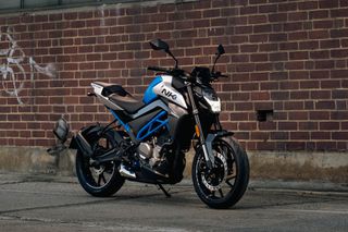 CFmoto 300NK 2026-thumb-3