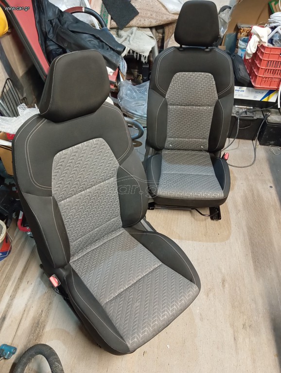 ΚΑΘΙΣΜΑΤΑ ΕΜΠΡΌΣ RENAULT CLIO