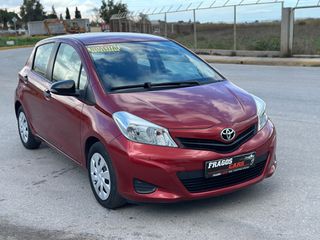 Toyota Yaris 2012 VVT-i-thumb-1