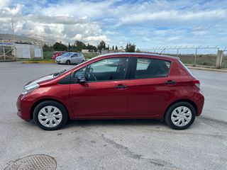 Toyota Yaris 2012 VVT-i-thumb-7